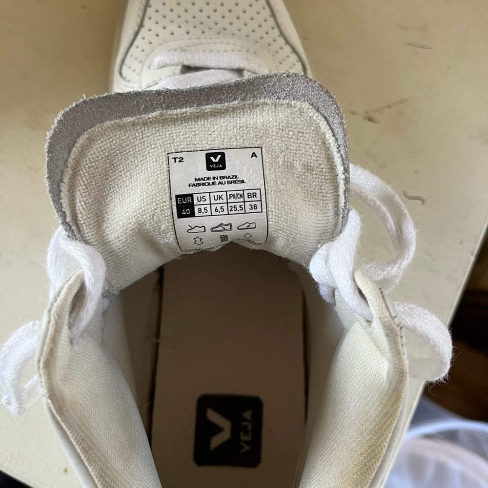 Veja V-15 High Top Lace-Up Sneakers White Neutral Women’s Size 9 - Picture 5 of 5